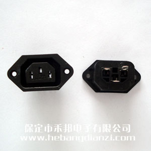 電源座3孔