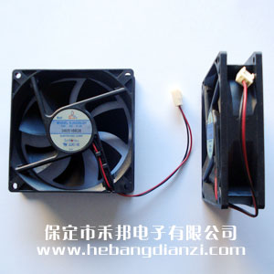 DC12V風扇92*92*25mm 雙滾珠軸承