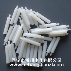 尼龍M3*30+6mm