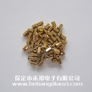 六角雙通 M3*7mm
